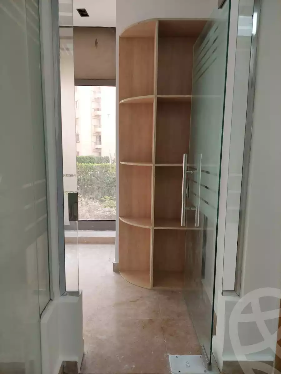 https://aqarmap.com.eg/ar/listing/3642349-for-rent-cairo-el-sheikh-zayed-city-compounds-in-sheikh-zayed-the-courtyard