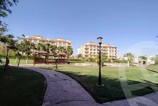 https://aqarmap.com.eg/ar/listing/3646917-for-sale-cairo-el-sheikh-zayed-city-compounds-greens