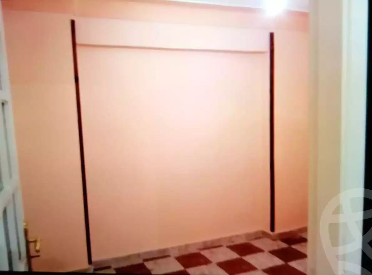 https://aqarmap.com.eg/en/listing/4058141-for-sale-alexandria-moharram-bey-moharram-bek-st