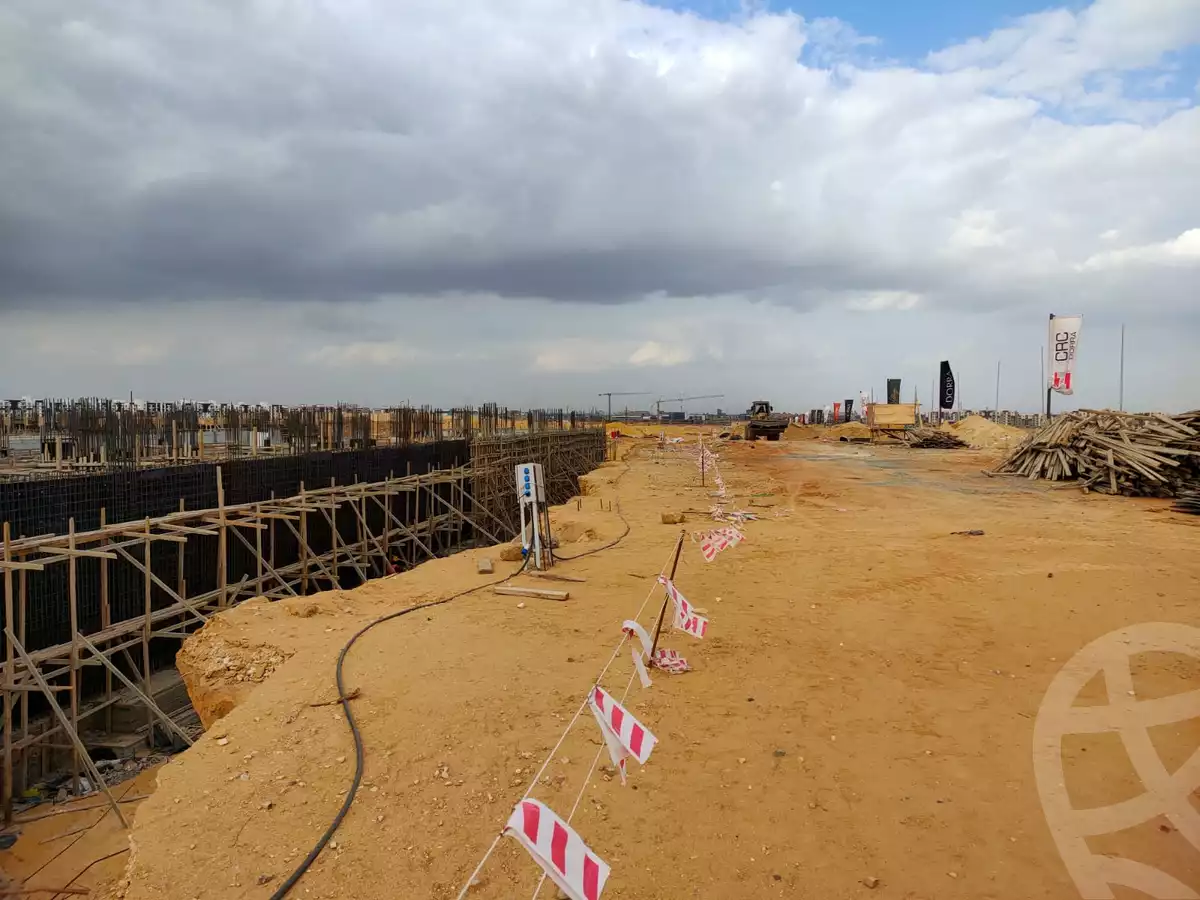 https://aqarmap.com.eg/ar/listing/3661132-for-sale-cairo-el-sheikh-zayed-city-compounds-kmbwnd-fyldj-wyst-dr-llttwyr