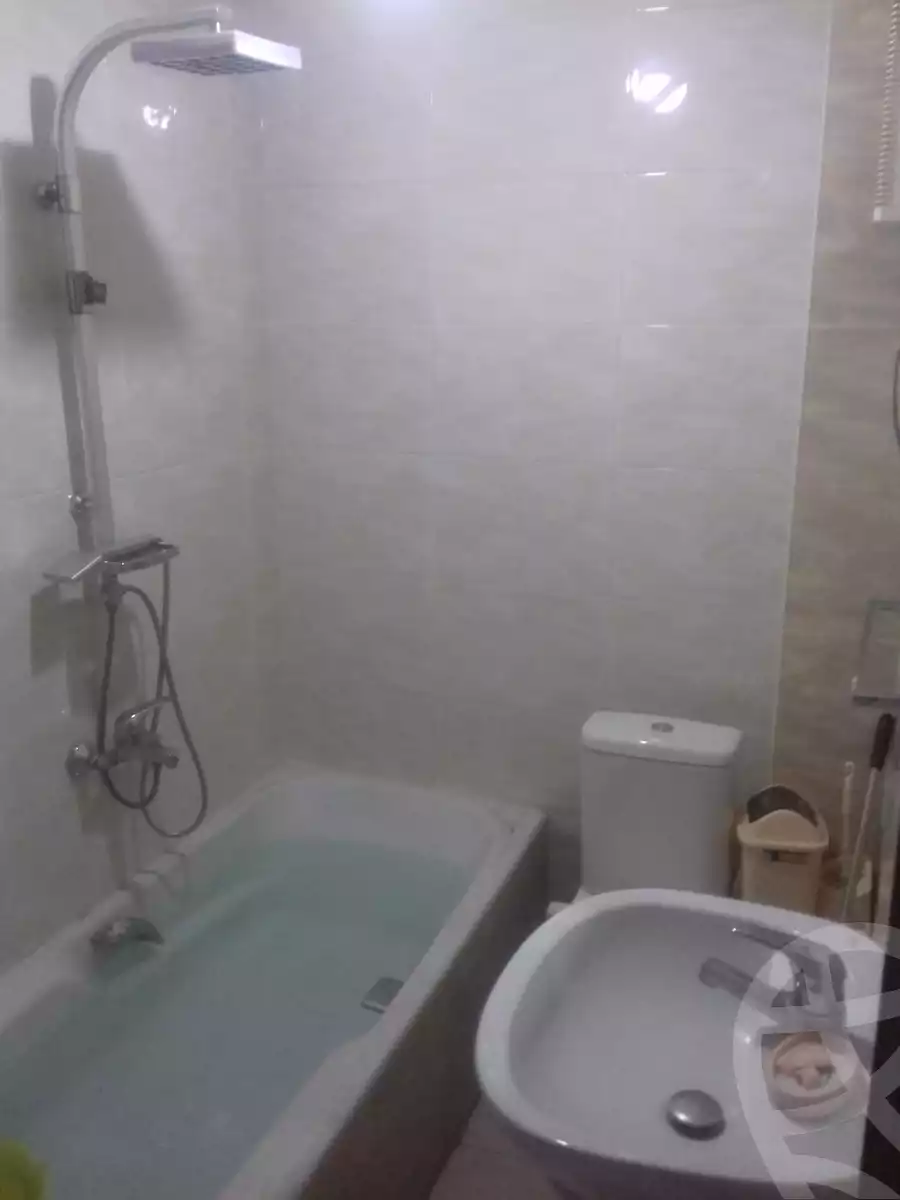 https://aqarmap.com.eg/en/listing/4049102-for-sale-cairo-ain-shams-6-october-st