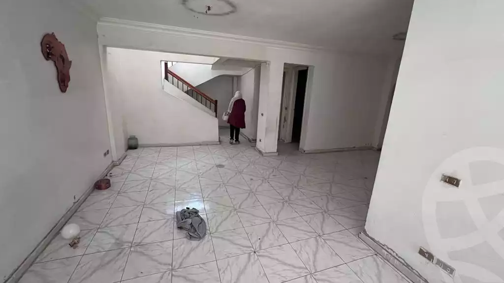 https://aqarmap.com.eg/ar/listing/3683296-for-rent-cairo-new-cairo-ltjm-lkhms-el-ahyaa-fifth-neighborhood-street-21