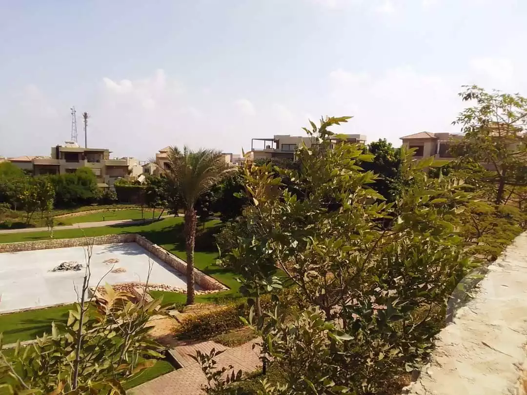 https://aqarmap.com.eg/ar/listing/3685267-for-sale-cairo-el-sheikh-zayed-city-compounds-in-sheikh-zayed-telal-el-jazeera