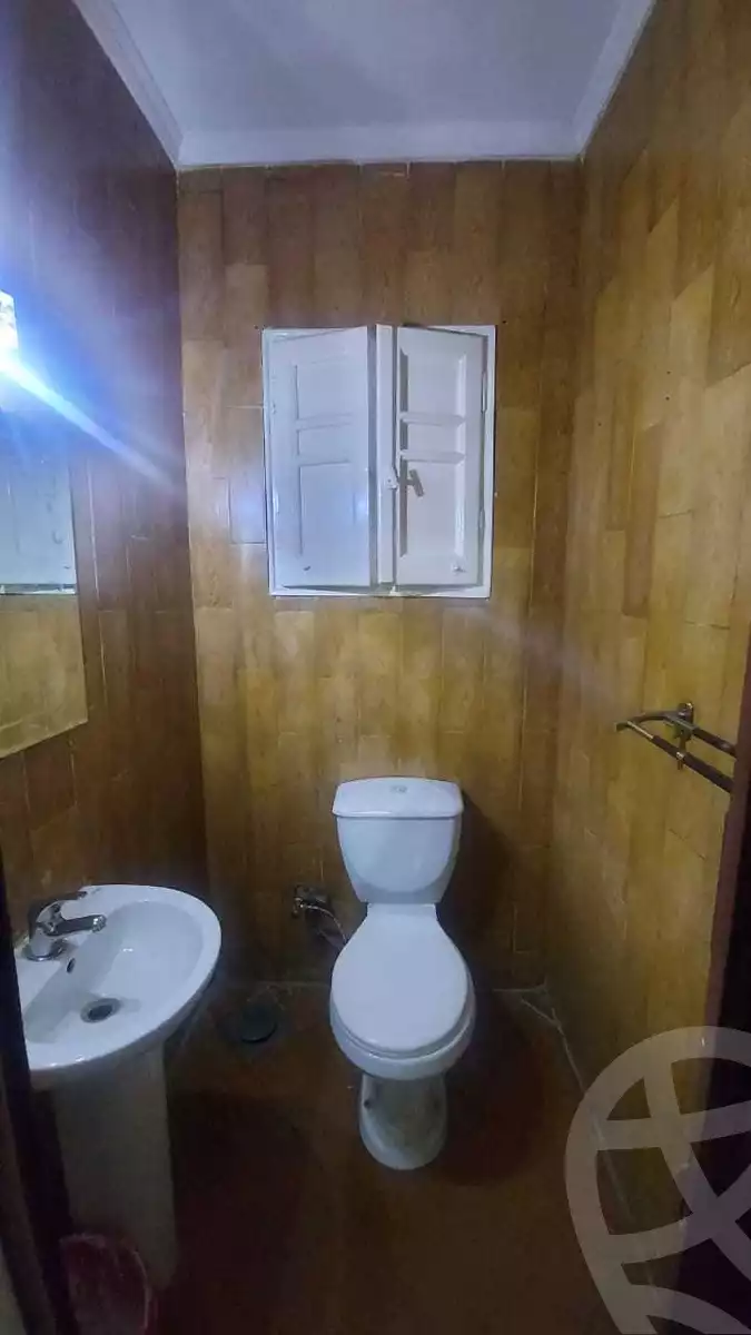 https://aqarmap.com.eg/en/listing/4018681-for-sale-cairo-downtown-kasr-el-neel-kasr-al-nile-st