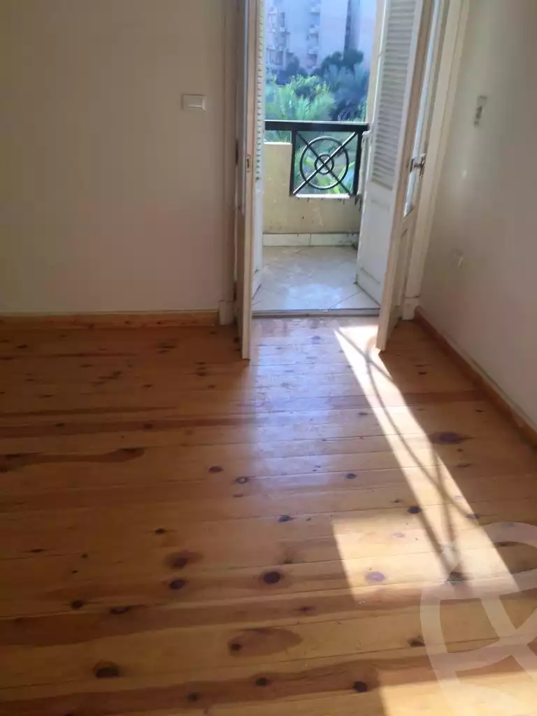 https://aqarmap.com.eg/ar/listing/3688767-for-rent-cairo-new-cairo-compounds-ritaj