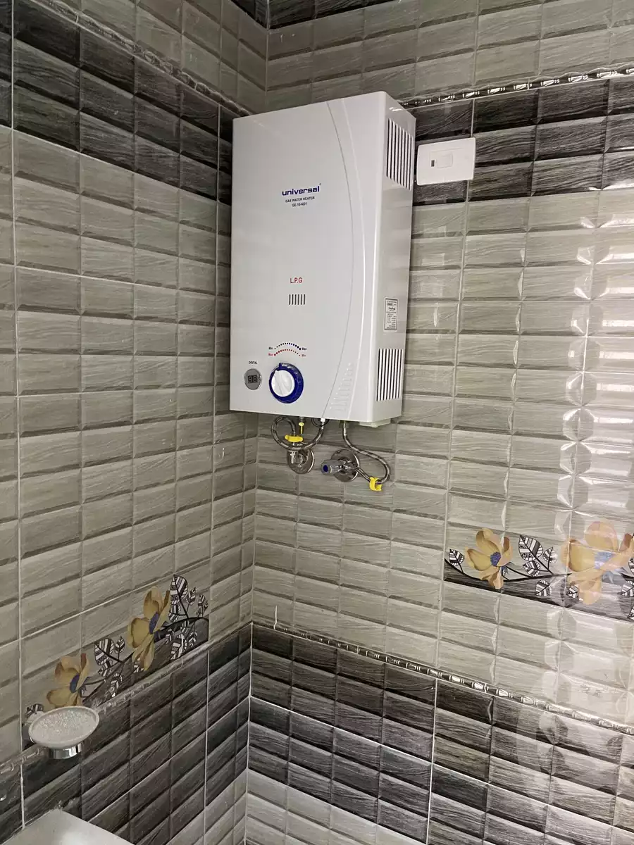 https://aqarmap.com.eg/ar/listing/4081555-for-sale-cairo-heliopolis-gesr-elsuez-el-khamseen-st.