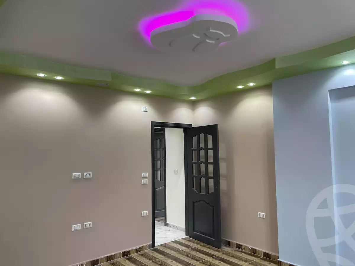 https://aqarmap.com.eg/ar/listing/4081555-for-sale-cairo-heliopolis-gesr-elsuez-el-khamseen-st.