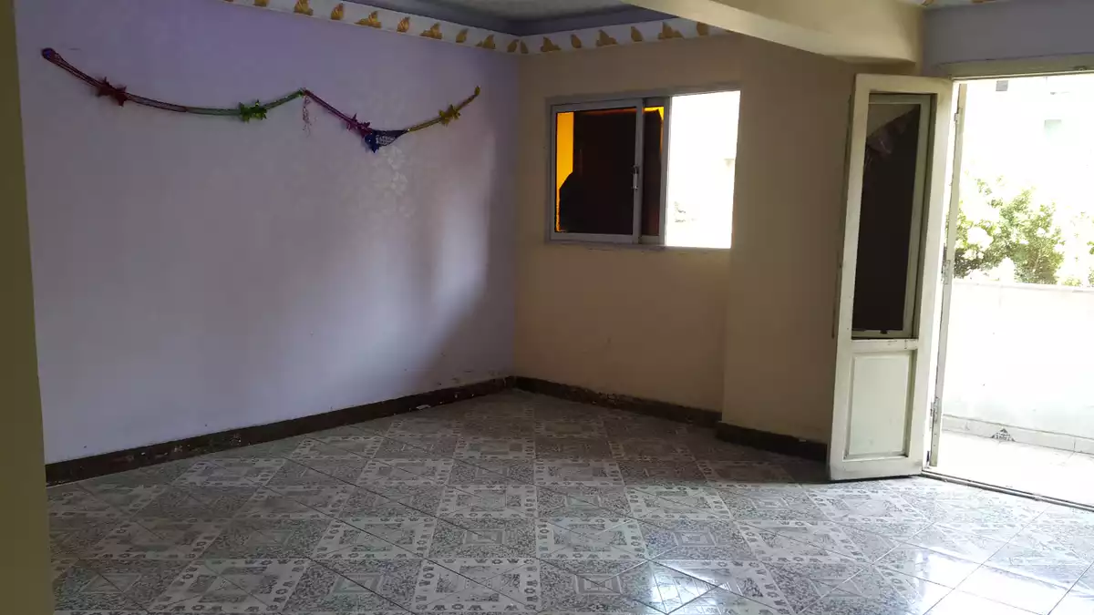 https://aqarmap.com.eg/ar/listing/3743265-for-sale-alexandria-el-asafra-shr-mlk-hfny