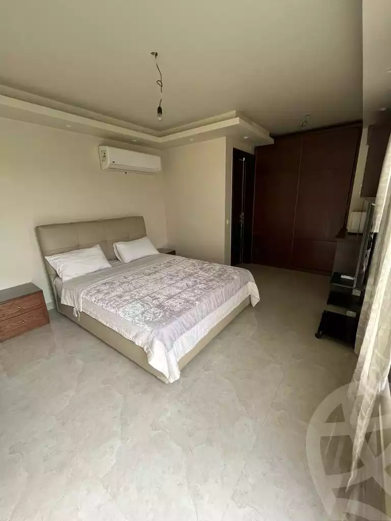 https://aqarmap.com.eg/ar/listing/3750676-for-rent-cairo-el-sheikh-zayed-city-compounds-kmbwnd-wyst-twn-swdyk