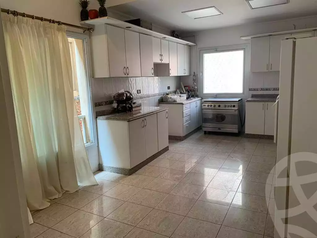 https://aqarmap.com.eg/en/listing/4244839-for-sale-alexandria-kafr-abdo-sant-giyn-st