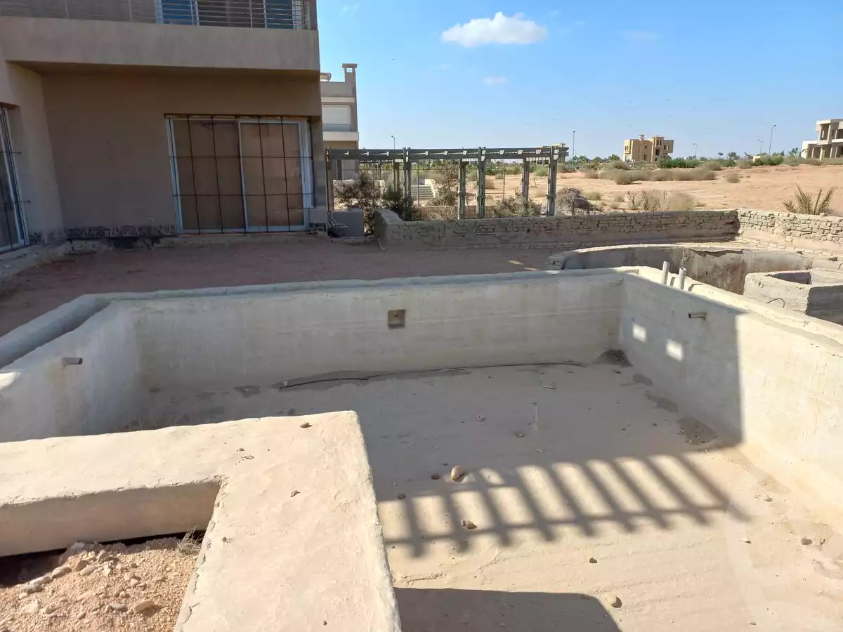 https://aqarmap.com.eg/ar/listing/3772811-for-sale-cairo-alex-cairo-desert-road-mdyn-sfnks-ljdyd