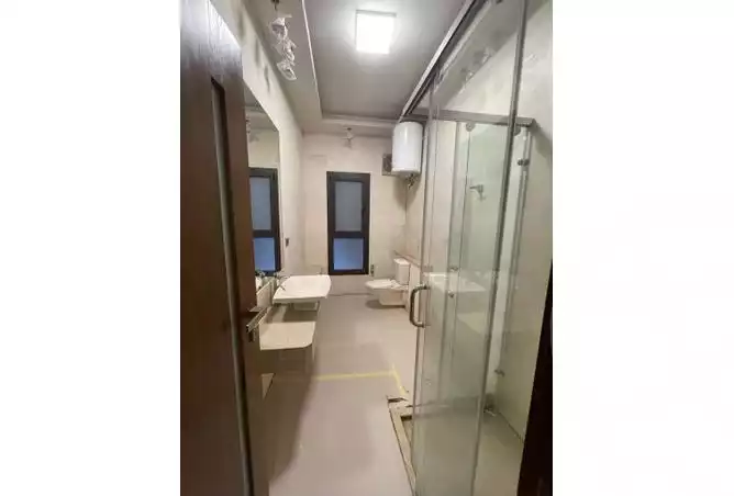 https://aqarmap.com.eg/ar/listing/3774215-for-rent-cairo-new-cairo-hy-skn-ljm-lmryky