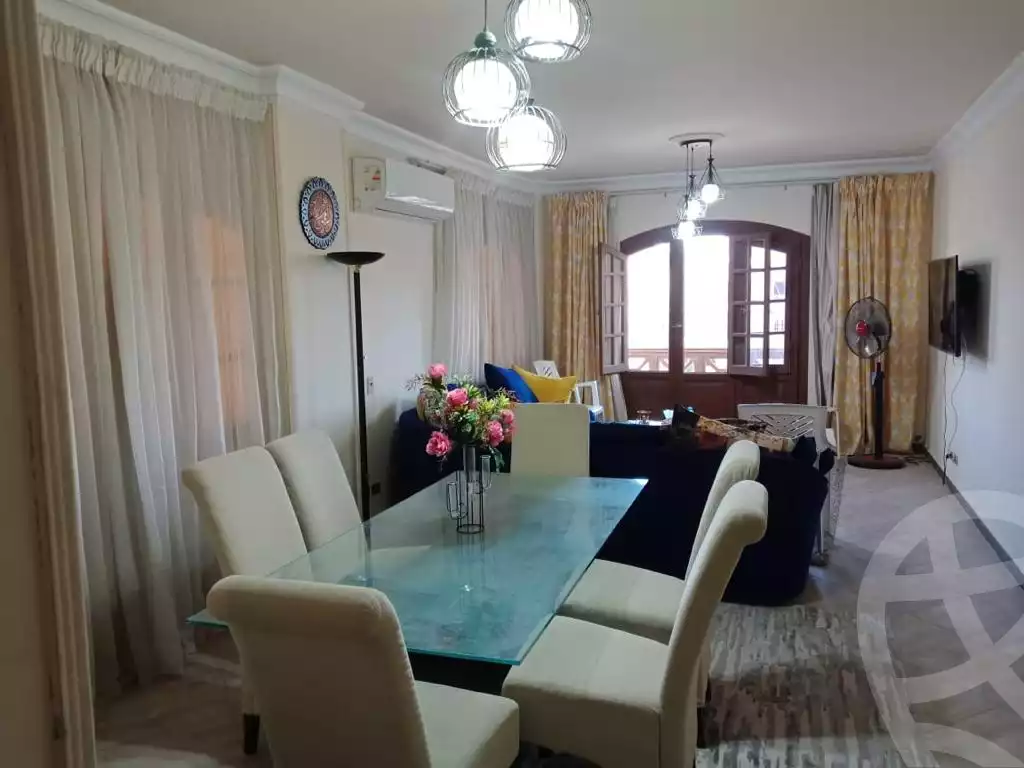 https://aqarmap.com.eg/ar/listing/3778188-for-sale-cairo-el-sheikh-zayed-city-compounds-in-sheikh-zayed-beverly-hills