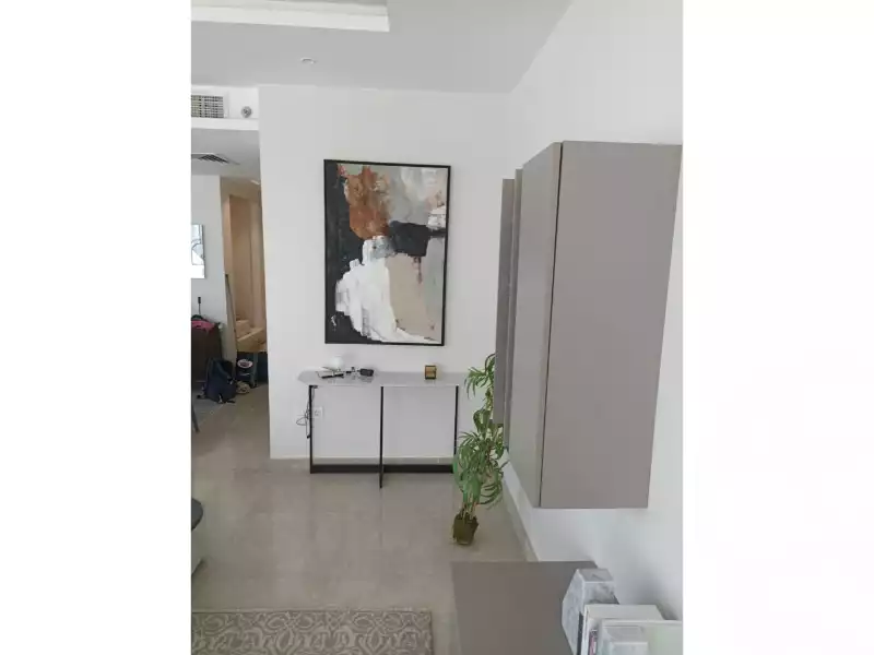 https://aqarmap.com.eg/ar/listing/3778938-for-sale-cairo-el-sheikh-zayed-city-compounds-brj-zyd-wr-llttwyr