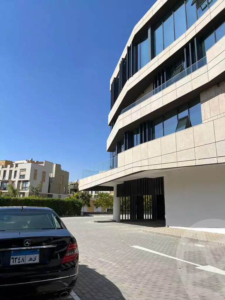 https://aqarmap.com.eg/ar/listing/3779101-for-rent-cairo-el-sheikh-zayed-city-compounds-in-sheikh-zayed-the-polygon