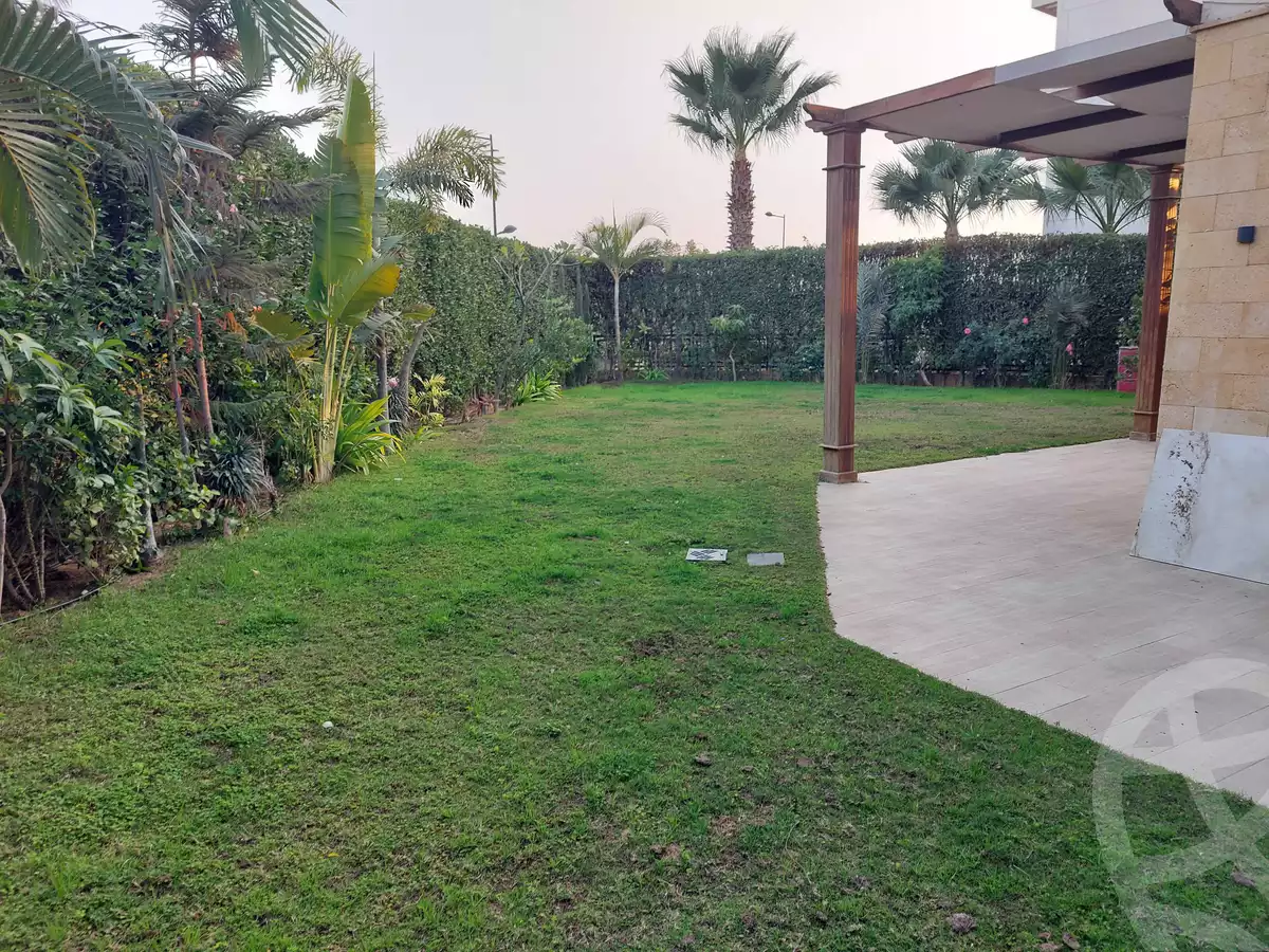 https://aqarmap.com.eg/en/listing/4092202-for-rent-cairo-el-sheikh-zayed-city-compounds-kmbwnd-wyst-twn-swdyk