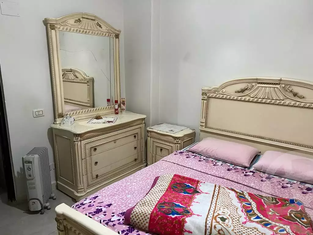 https://aqarmap.com.eg/ar/listing/6030653-for-rent-cairo-mokattam-compounds-kmbwnd-jwldn-jyts