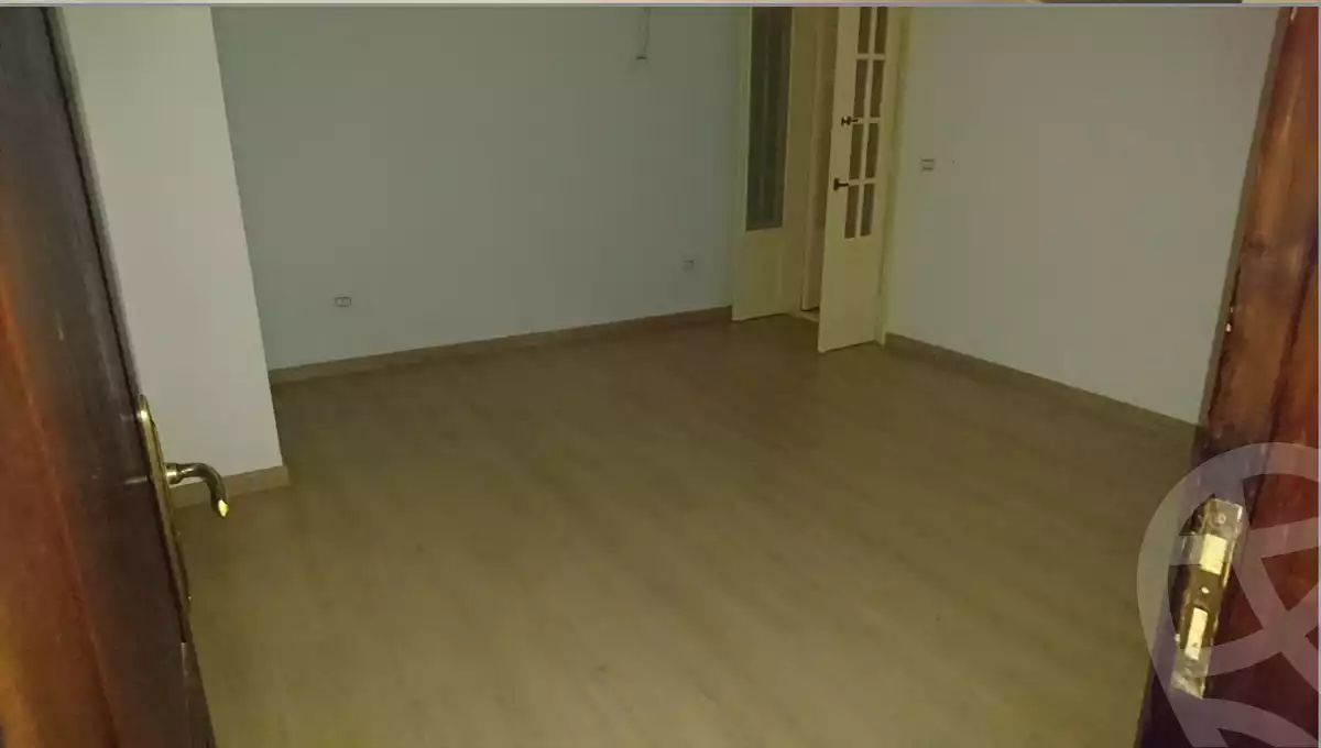 https://aqarmap.com.eg/ar/listing/3790159-for-rent-alexandria-smouha-abd-el-maksoud-st