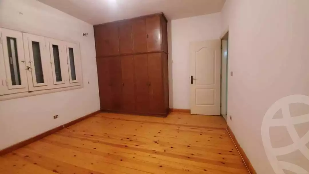 https://aqarmap.com.eg/ar/listing/3791381-for-sale-cairo-el-sheikh-zayed-city-compounds-in-sheikh-zayed-zayed-2000