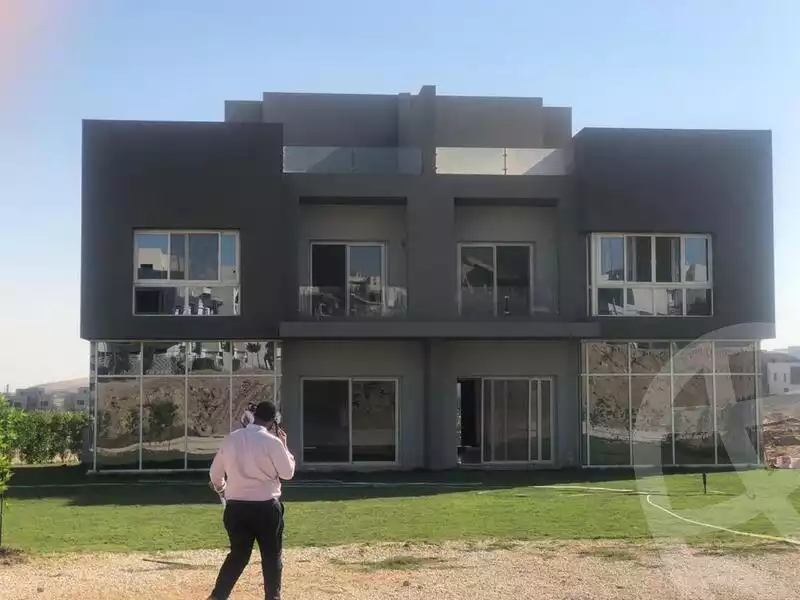 https://aqarmap.com.eg/ar/listing/3793672-for-sale-cairo-el-sheikh-zayed-city-compounds-in-sheikh-zayed-etapa