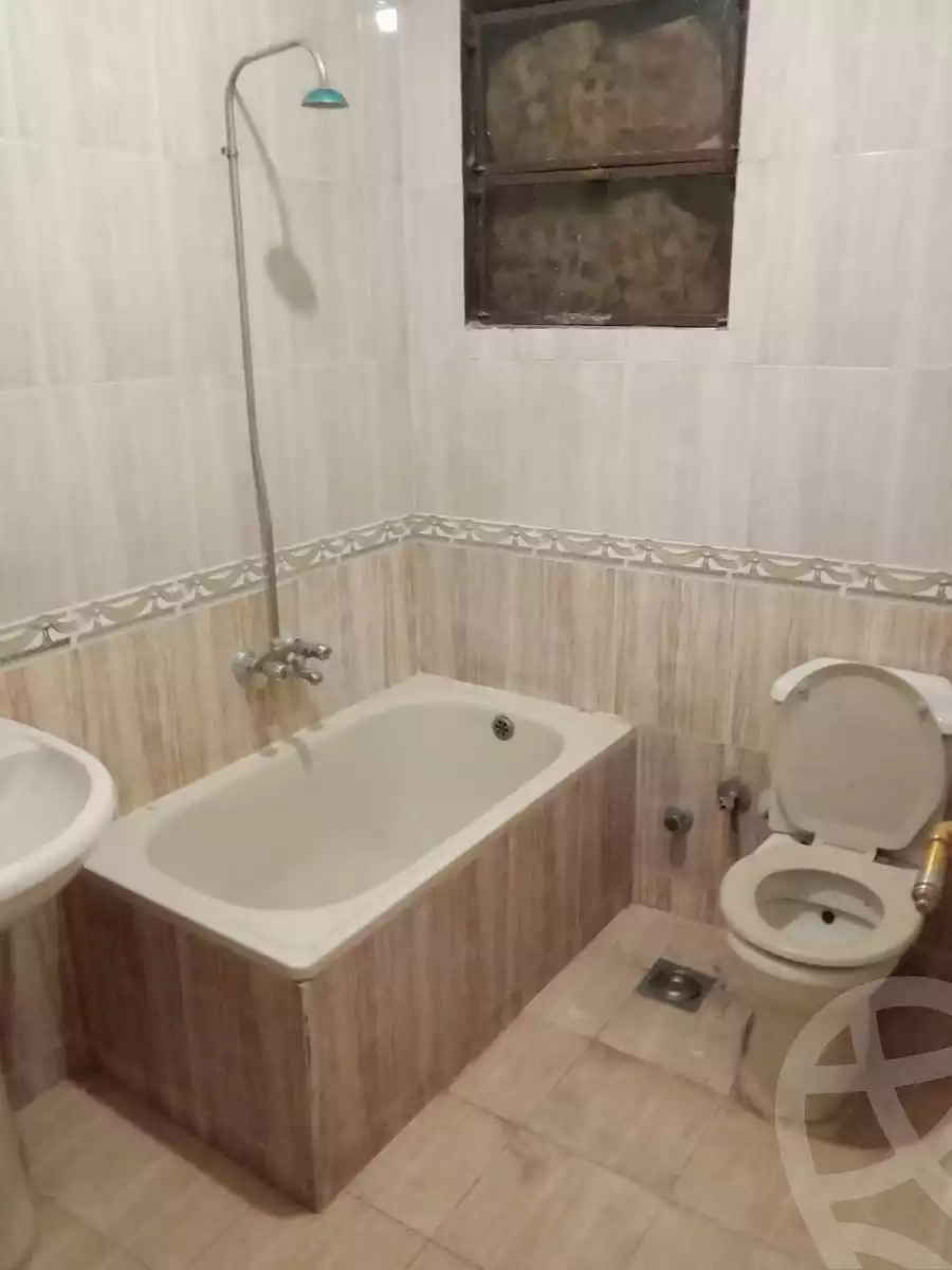 https://aqarmap.com.eg/ar/listing/3794355-for-sale-cairo-ain-shams-ain-shams