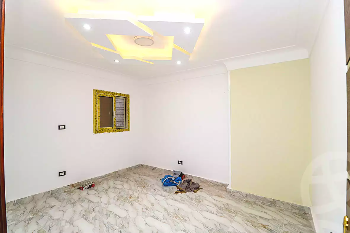 https://aqarmap.com.eg/ar/listing/3799992-for-sale-alexandria-miami-khld-bn-lwlyd