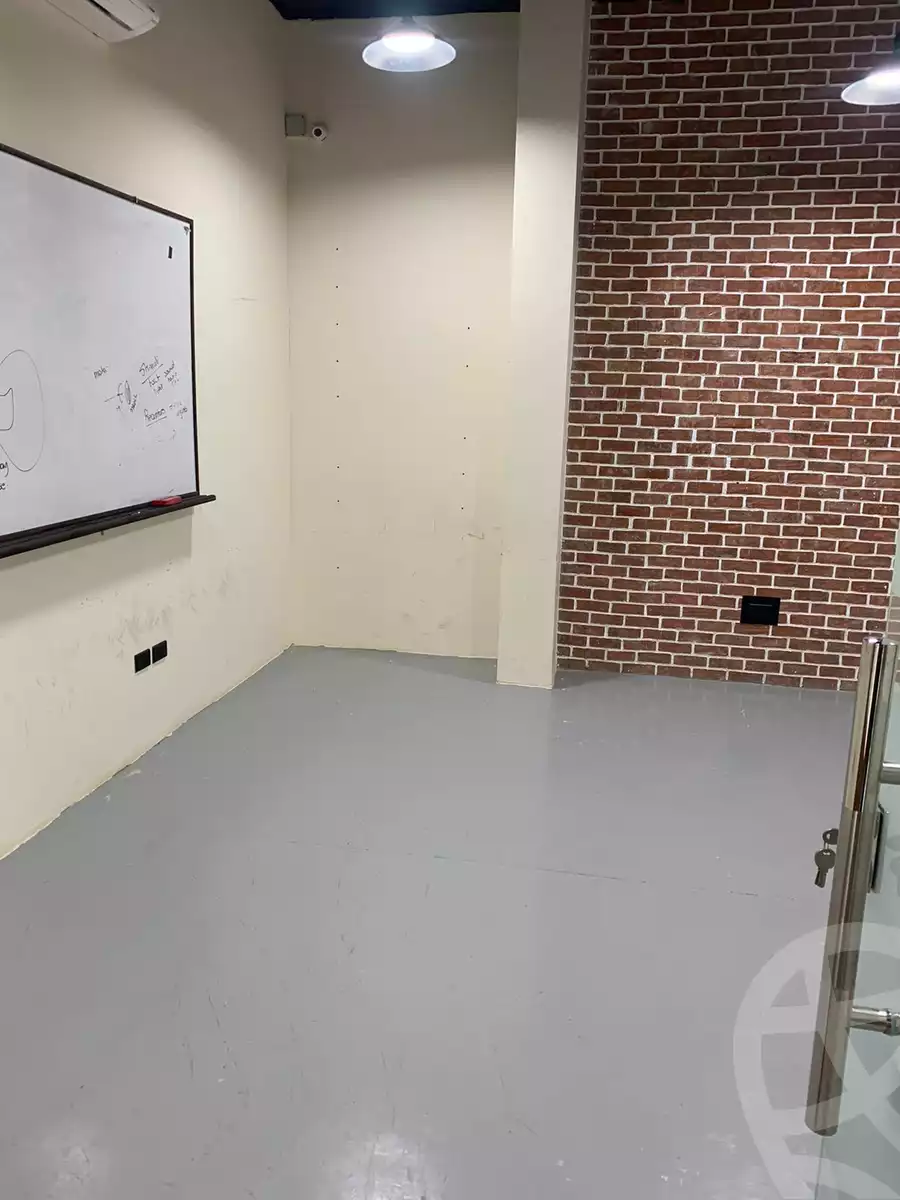 https://aqarmap.com.eg/en/listing/3801147-for-sale-cairo-el-sheikh-zayed-city-mntq-fr-y-bmdyn-lshykh-zyd