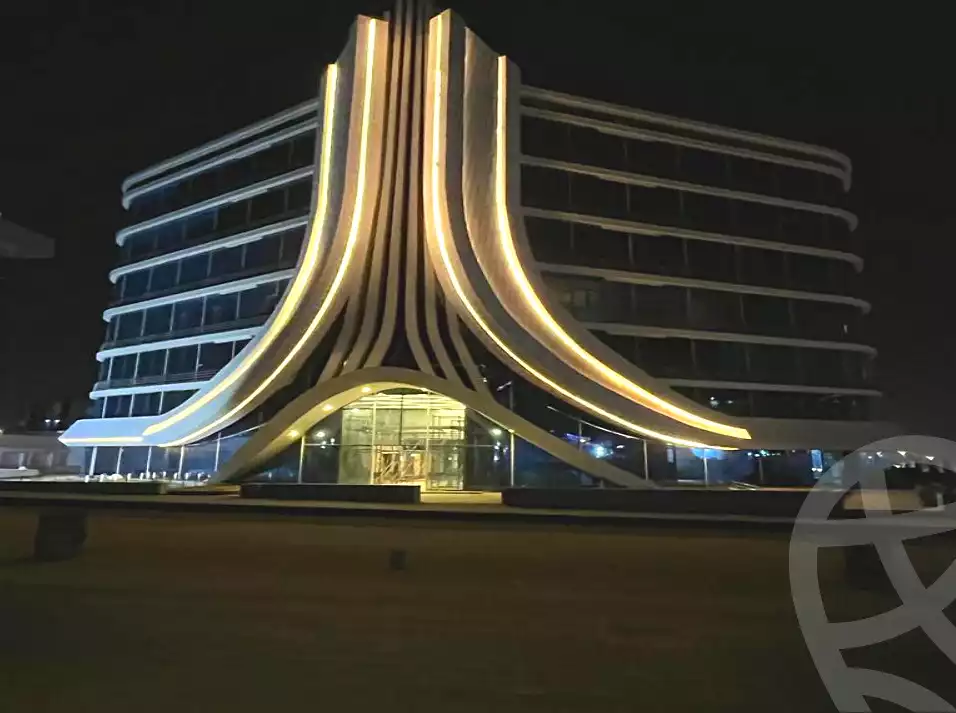 https://aqarmap.com.eg/en/listing/7040601-for-rent-cairo-new-cairo-compounds-kyrw-kbytl-sntr-ktlyst-llttwyr