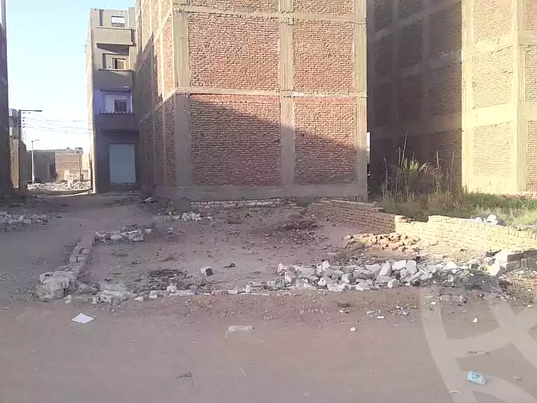 https://aqarmap.com.eg/ar/listing/4130603-for-sale-qina-qina-city-qina-city