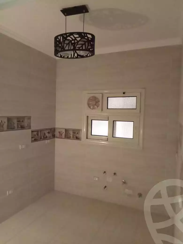 https://aqarmap.com.eg/ar/listing/3808311-for-rent-cairo-new-cairo-south-investors-mohammed-nagib-axis-st