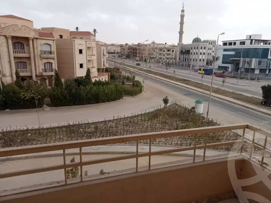 https://aqarmap.com.eg/ar/listing/3808311-for-rent-cairo-new-cairo-south-investors-mohammed-nagib-axis-st