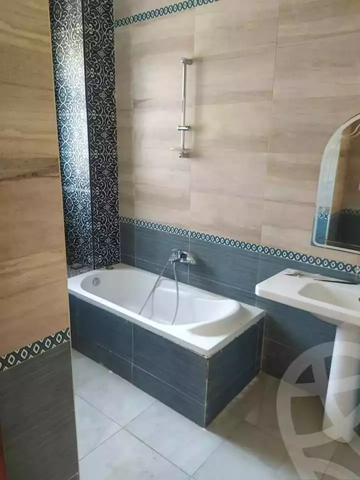 https://aqarmap.com.eg/ar/listing/3810172-for-sale-cairo-el-sheikh-zayed-city-compounds-in-sheikh-zayed-casa