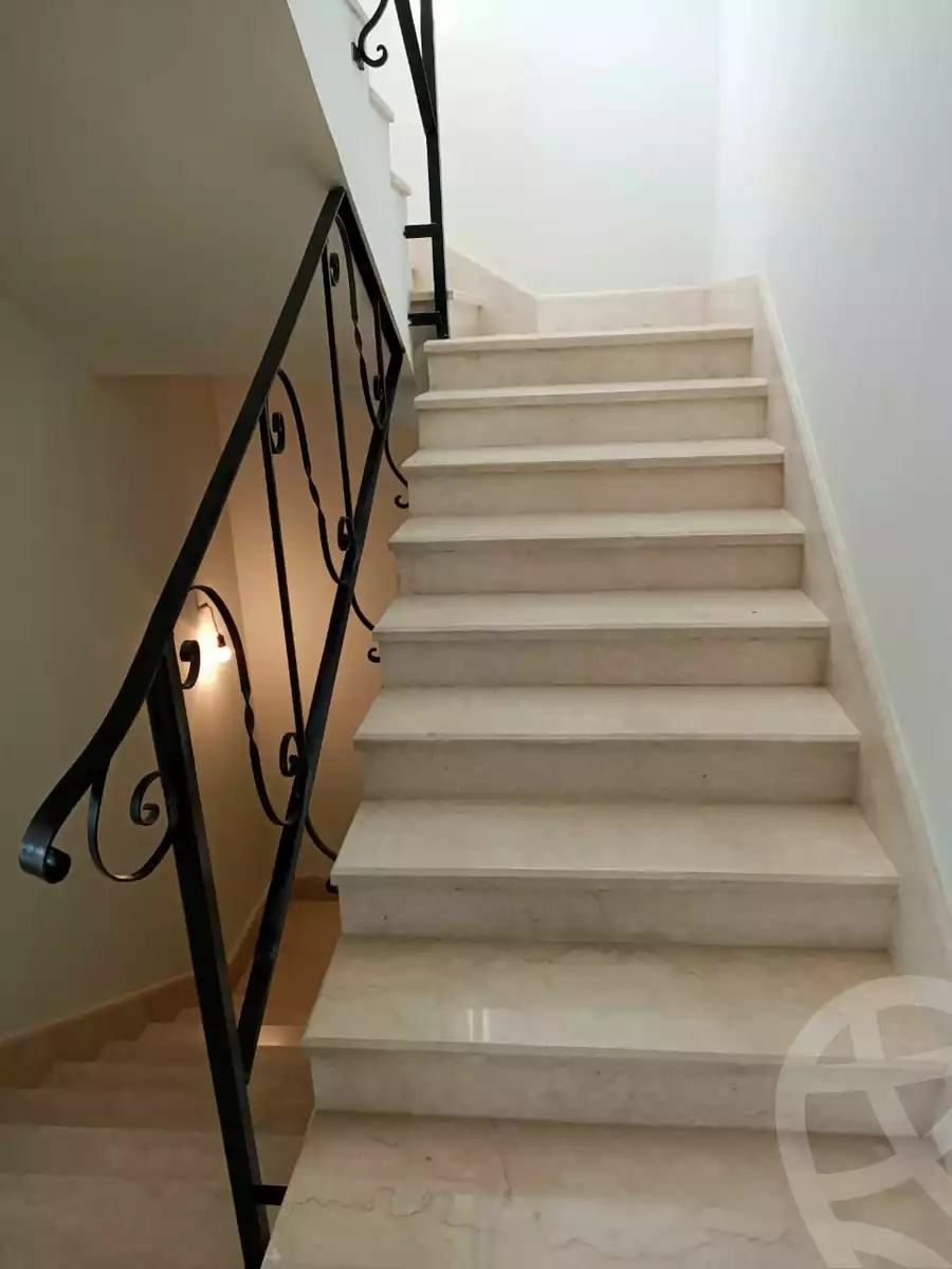https://aqarmap.com.eg/ar/listing/3814336-for-rent-cairo-el-sheikh-zayed-city-compounds-greens