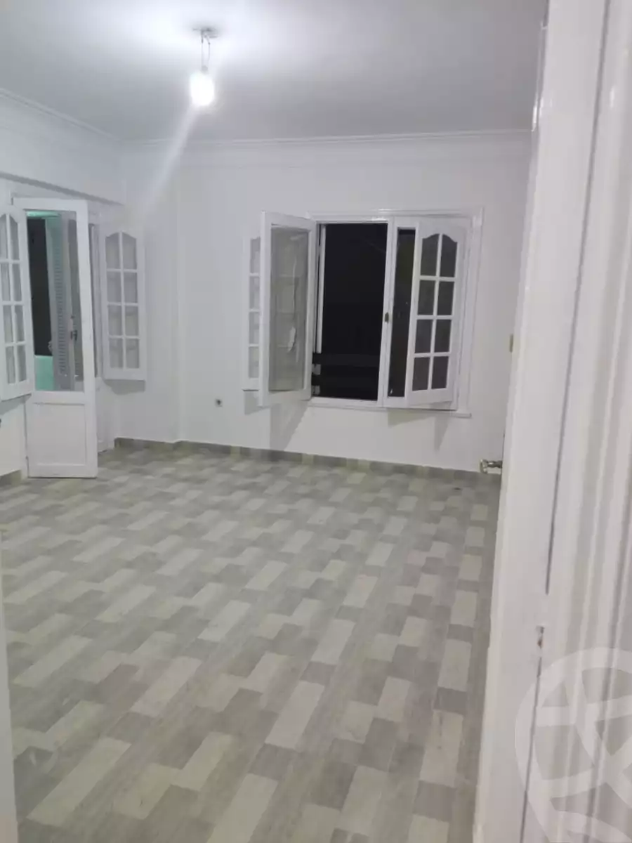 https://aqarmap.com.eg/ar/listing/3816465-for-rent-cairo-nasr-city-hay-el-sefarat-saeed-zakareya-st