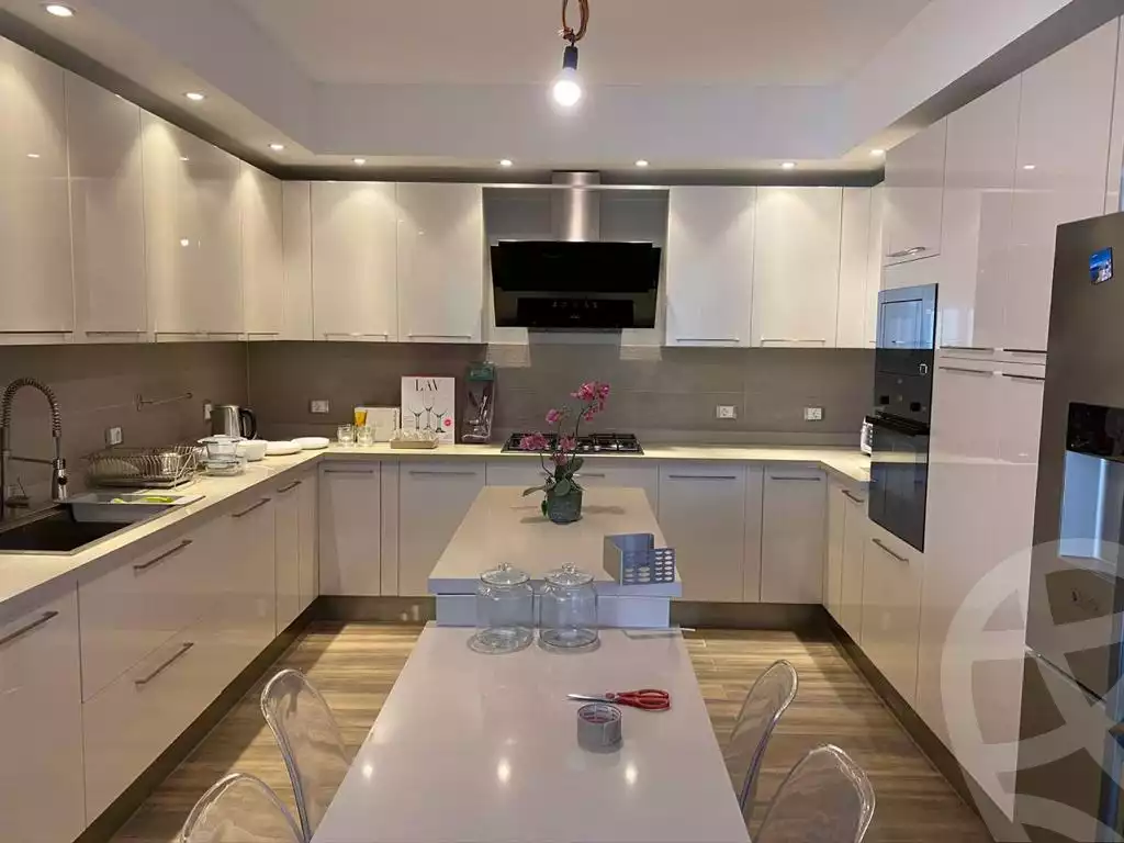 https://aqarmap.com.eg/en/listing/4251387-for-rent-cairo-el-sheikh-zayed-city-compounds-in-sheikh-zayed-casa