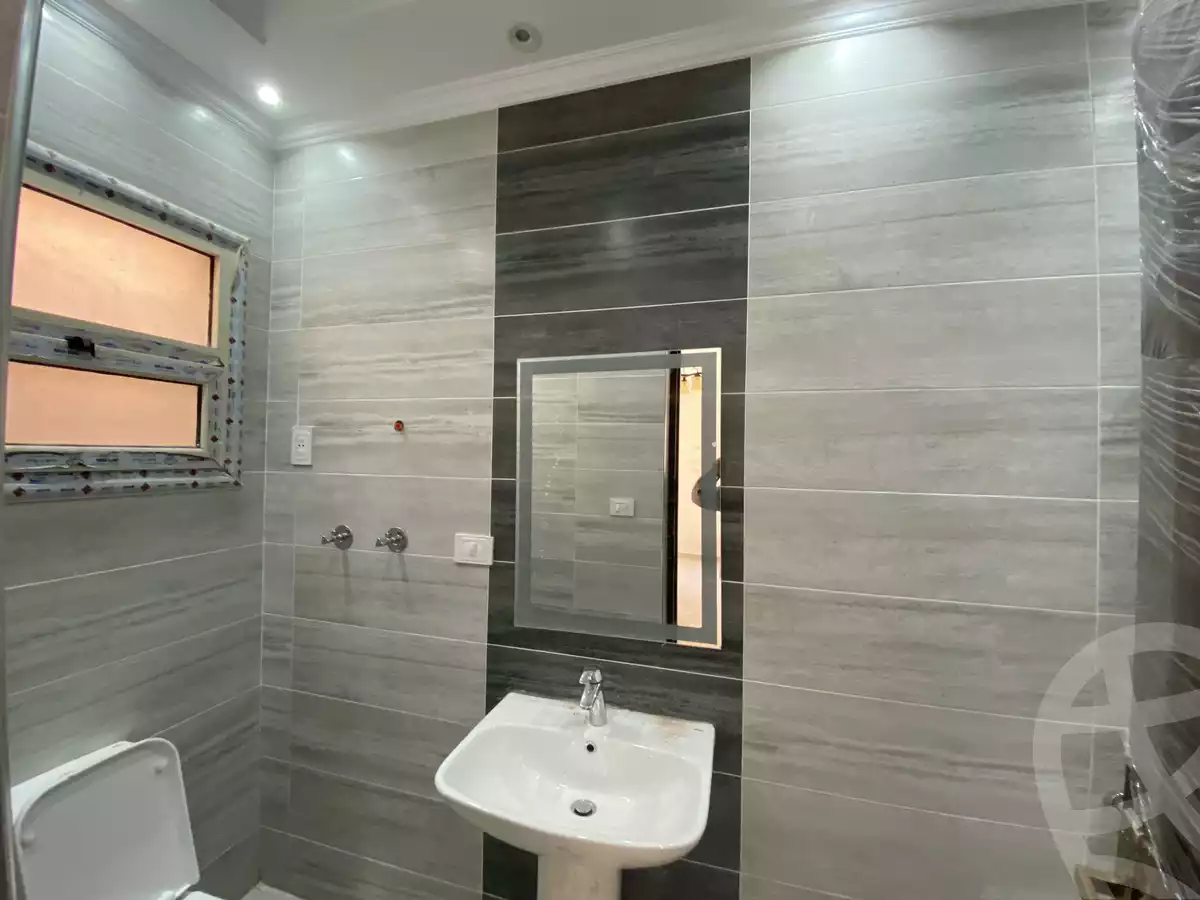 https://aqarmap.com.eg/ar/listing/3832092-for-rent-mdyn-lshrwq-compounds-el-shorouk-springs