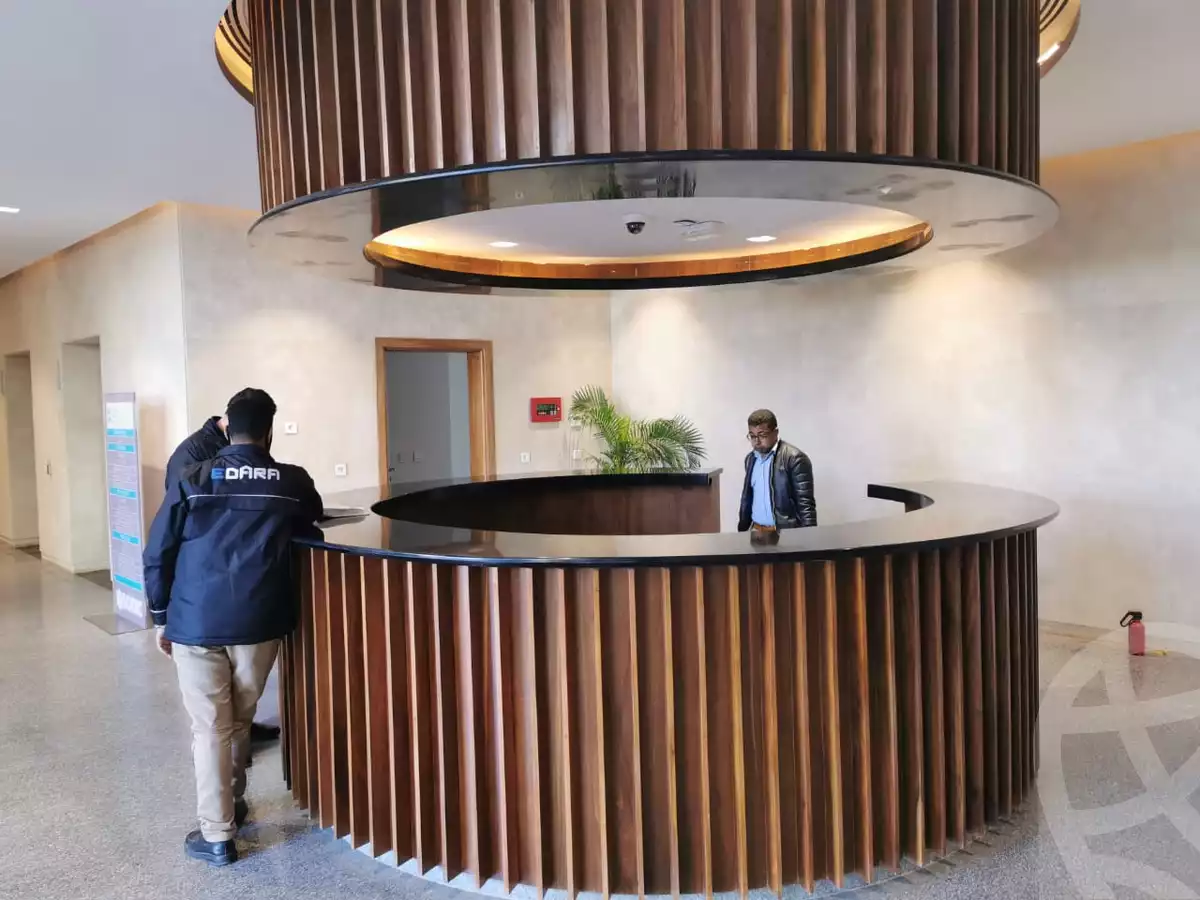 https://aqarmap.com.eg/ar/listing/3842086-for-rent-cairo-el-sheikh-zayed-city-compounds-in-sheikh-zayed-beverly-hills