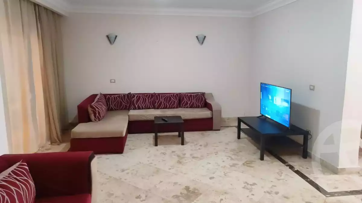 https://aqarmap.com.eg/ar/listing/3847681-for-sale-cairo-el-sheikh-zayed-city-compounds-greens