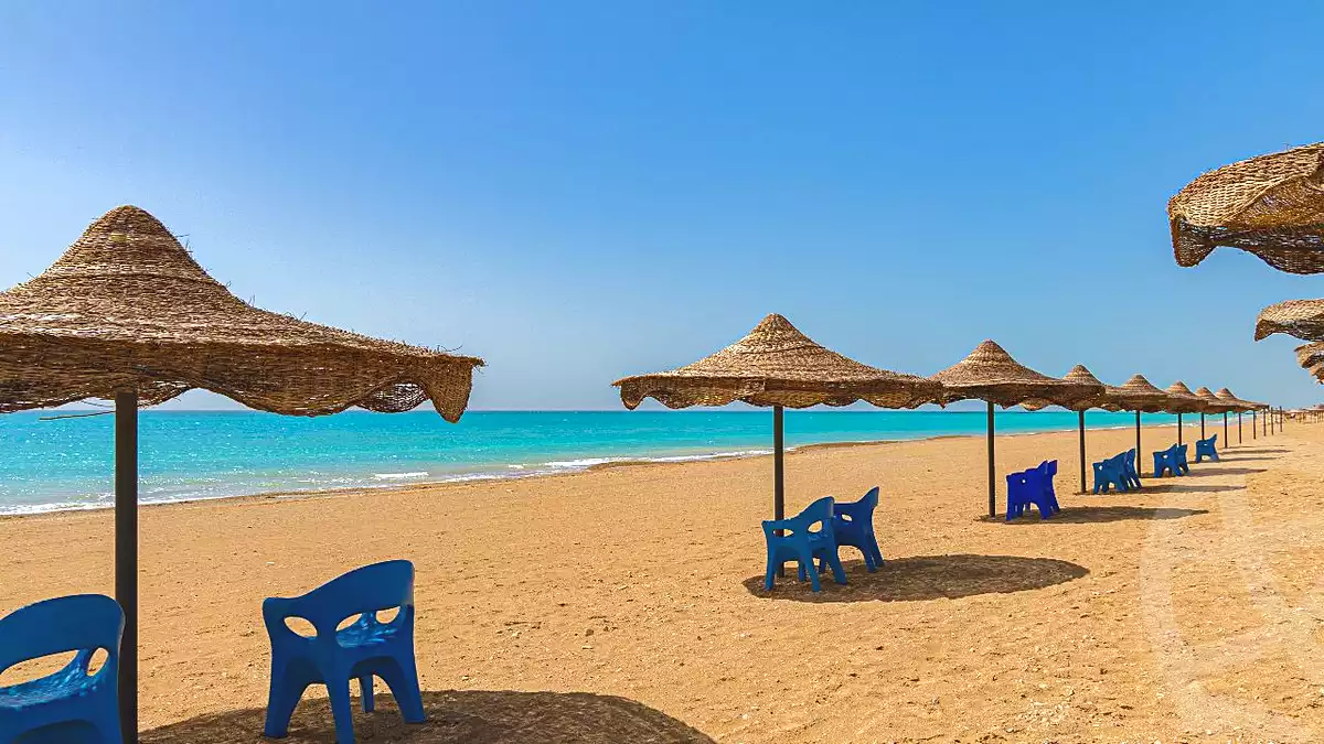 https://aqarmap.com.eg/ar/listing/2806252-projects-matarma-beach