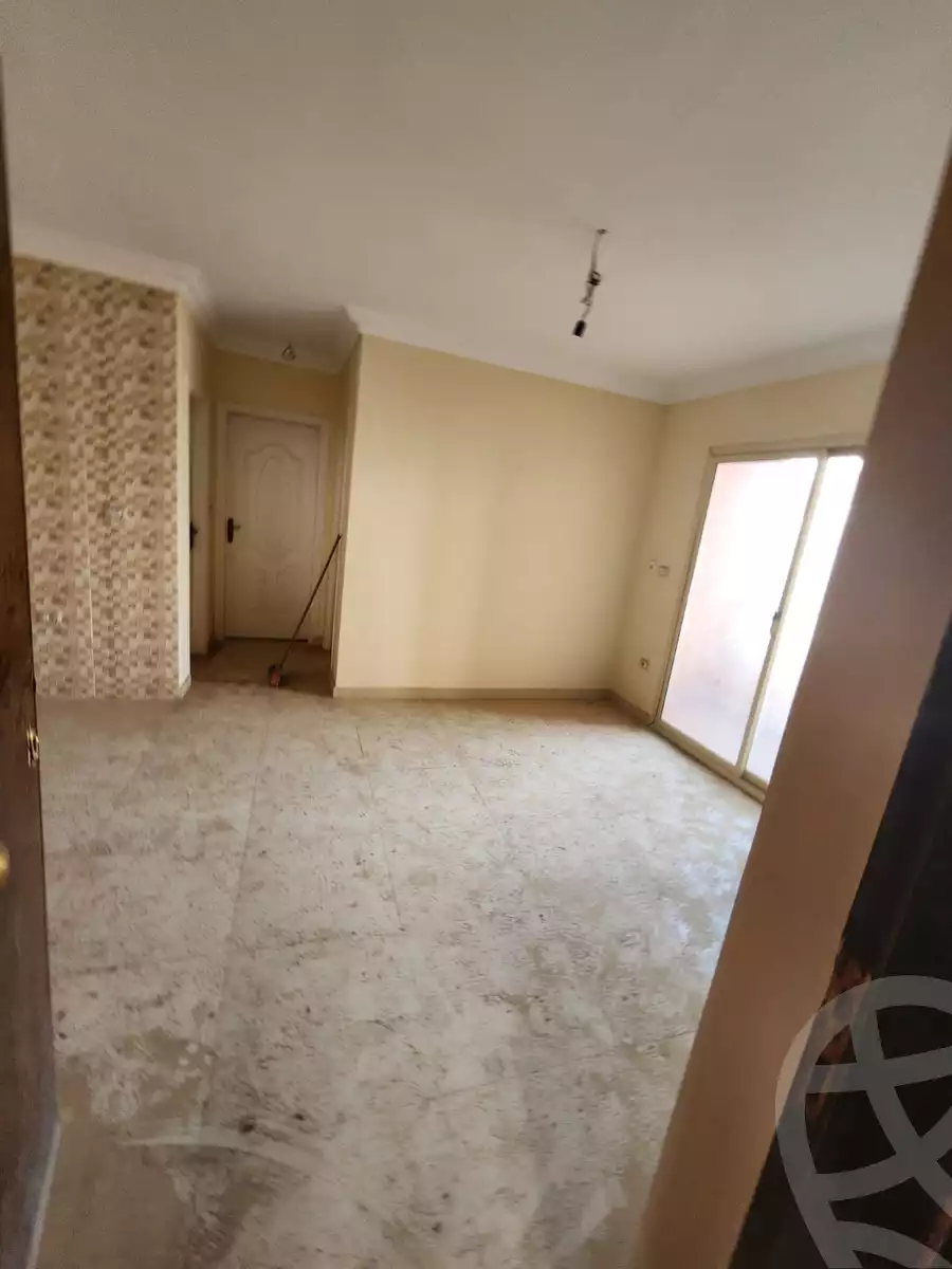 https://aqarmap.com.eg/ar/listing/3856850-for-sale-cairo-el-shorouk-skn-lshbb-63m