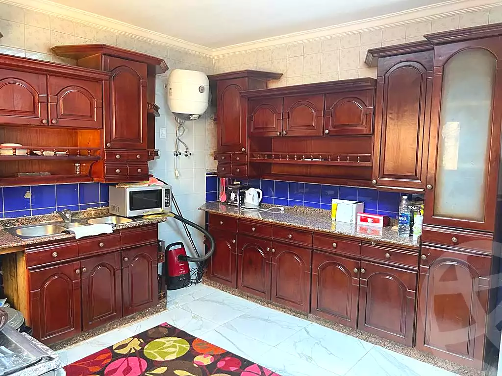 https://aqarmap.com.eg/ar/listing/3857858-for-sale-cairo-manial-kwrnysh-lmnyl