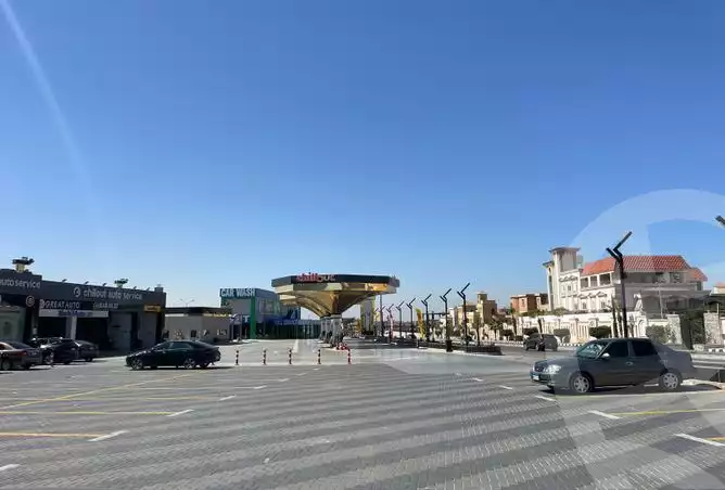 https://aqarmap.com.eg/ar/listing/3858583-for-rent-cairo-new-cairo-first-settlement-mhwr-mstfy-kml