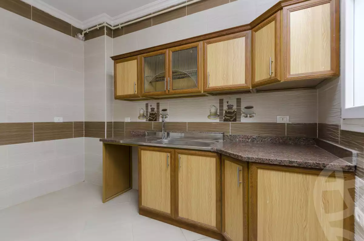 https://aqarmap.com.eg/ar/listing/3861478-for-rent-cairo-new-cairo-compounds-el-rawda