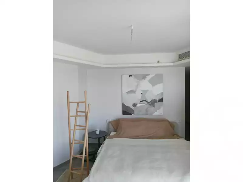 https://aqarmap.com.eg/ar/listing/3866670-for-sale-cairo-el-sheikh-zayed-city-compounds-brj-zyd-wr-llttwyr