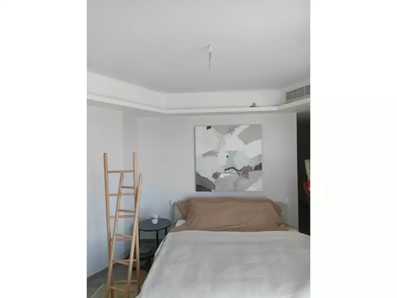 https://aqarmap.com.eg/ar/listing/3866670-for-sale-cairo-el-sheikh-zayed-city-compounds-brj-zyd-wr-llttwyr