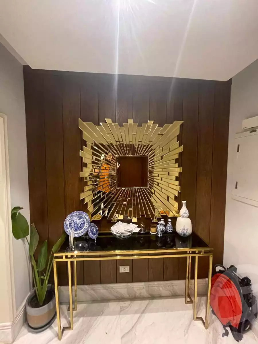 https://aqarmap.com.eg/ar/listing/3867316-for-sale-cairo-new-cairo-lrhb-city-phase-9