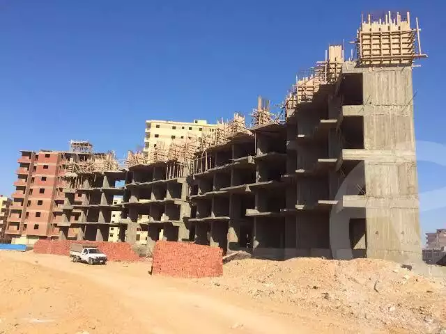 https://aqarmap.com.eg/en/listing/4363395-for-sale-cairo-al-oubour-tryq-msr-sm-yly-lshrwy-moon-gardens