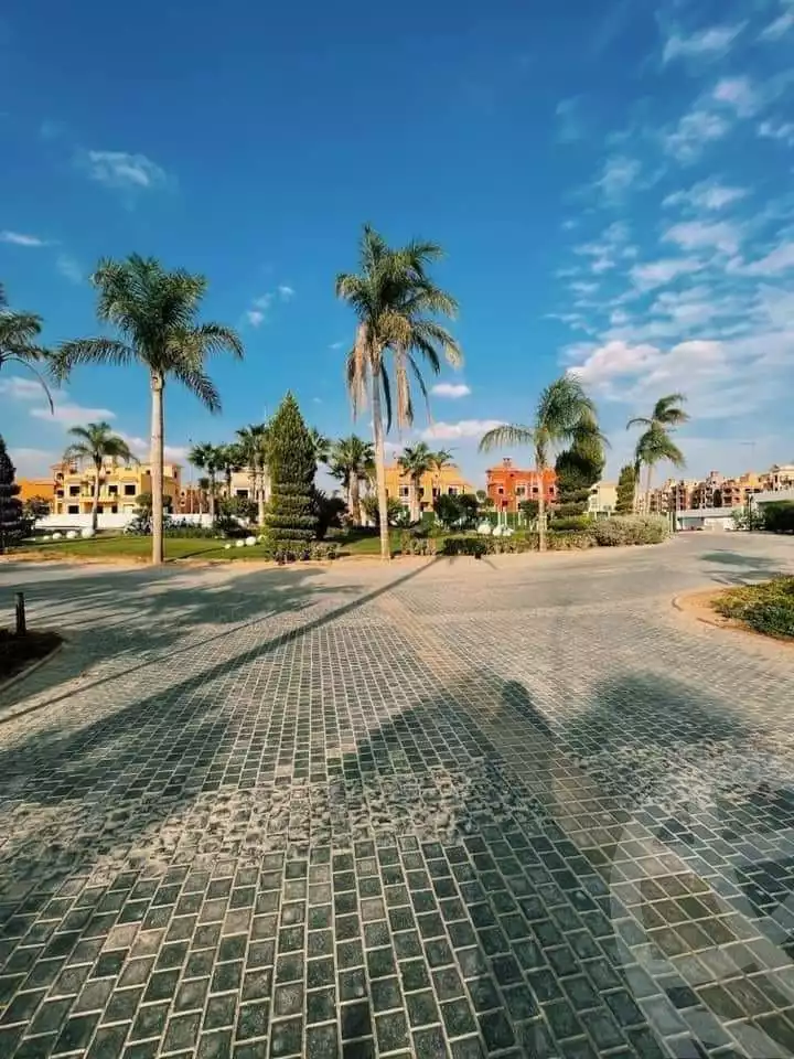 https://aqarmap.com.eg/en/listing/4346918-for-sale-6th-of-october-compounds-nyoum-october-arab-developmentt