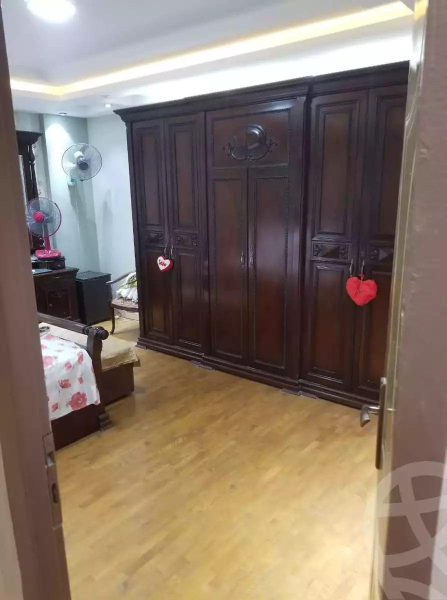 https://aqarmap.com.eg/ar/listing/3870780-for-sale-cairo-new-cairo-lrhb-city-phase-8