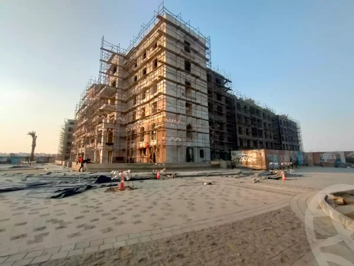 https://aqarmap.com.eg/ar/listing/3871863-for-sale-cairo-el-sheikh-zayed-city-compounds-kmbwnd-fyldj-wyst-dr-llttwyr